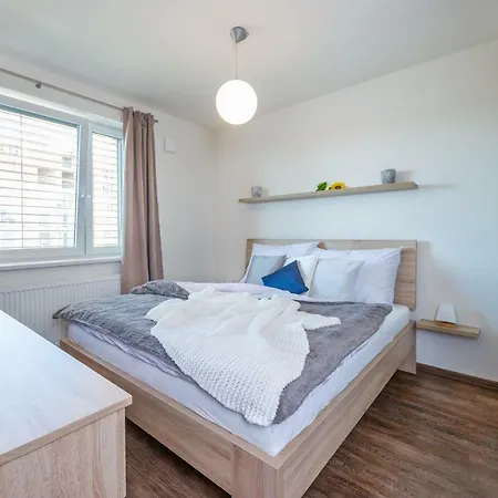 Riverside Apartment *