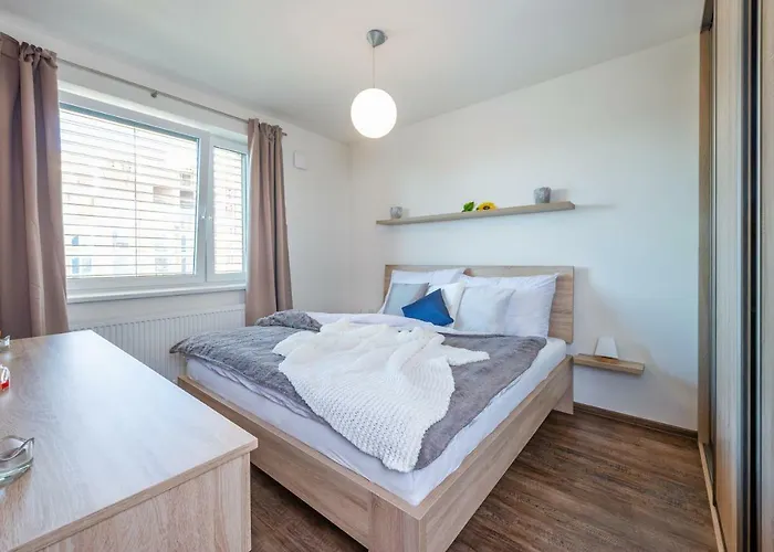 Riverside Apartment *