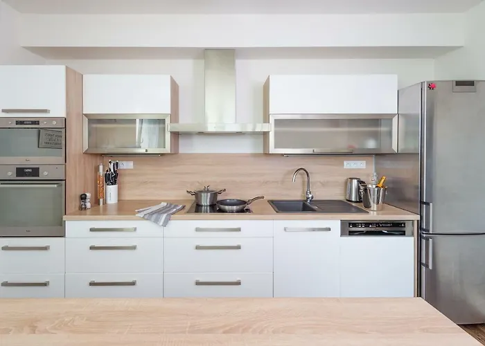 Riverside Apartment *